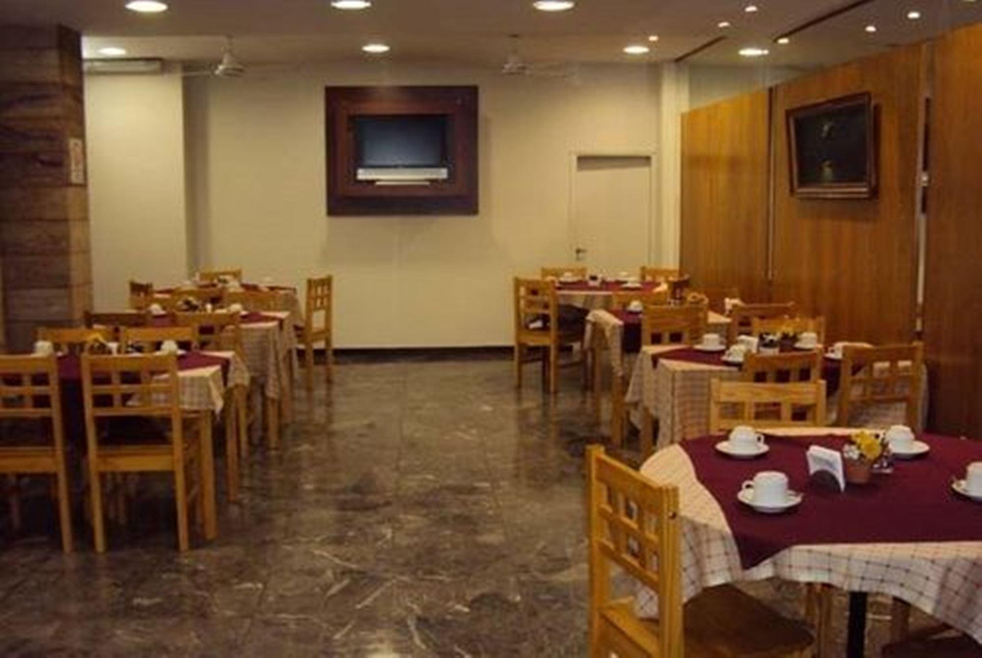 Hotel Mayoral Rosario Exterior photo